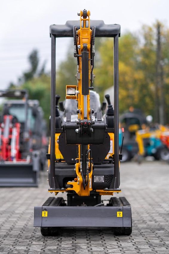 KINGWAY DEUTSCHLAND e. K. ANGEBOT Minibagger VIP 12 RS KUBOTA JOYSTICK Kingway Deutschland