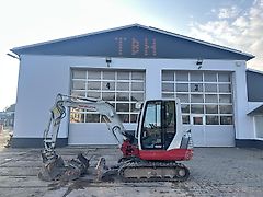 Takeuchi TB 235 inkl. Powertilt HS03