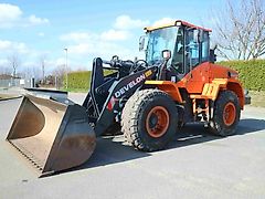 Doosan DL 250-5