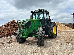 John Deere 6210R