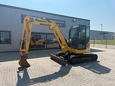 Komatsu PC45 MR-5 Bagger, Minibagger 2017 4535h (26000€ netto) Komatsu PC45 MR-5 Bagger, Minibagger 2017 4535h (26000€ netto)