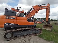 Doosan DX225LC-7