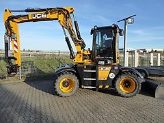 JCB Hydradig 110W mit Powertilt und Löffelpaket
