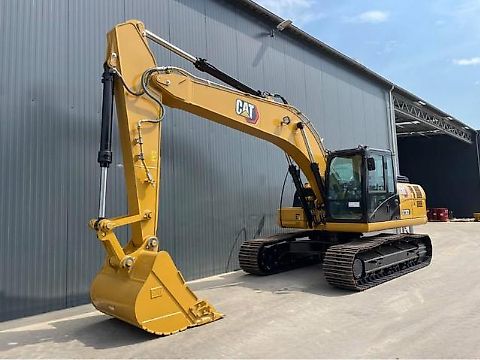 Caterpillar 323D 3 Kettenbagger, Baujahr 2021, gebraucht kaufen auf baupool